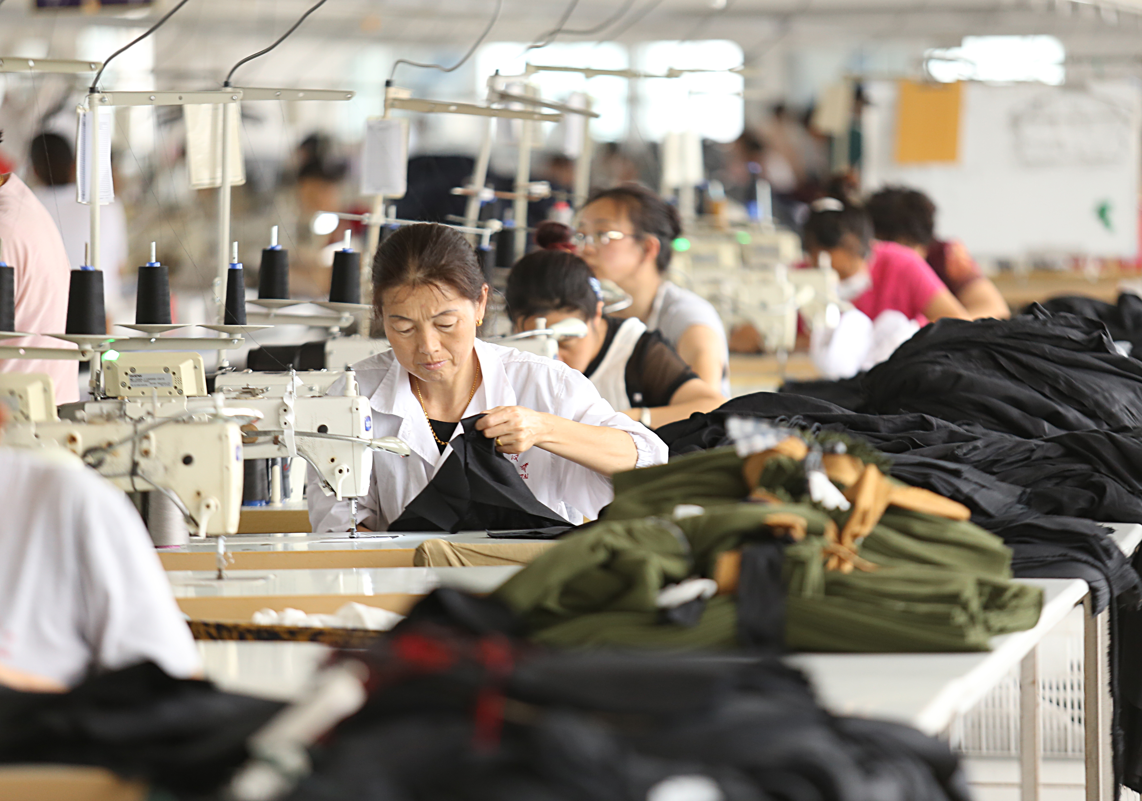 乳山:推动纺织服装产业动能转换